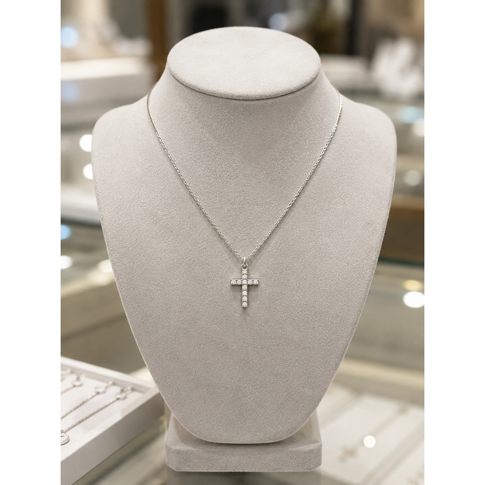 Delicate Cross Pendant Necklace in Silver /‎ Rhinestone Detailing